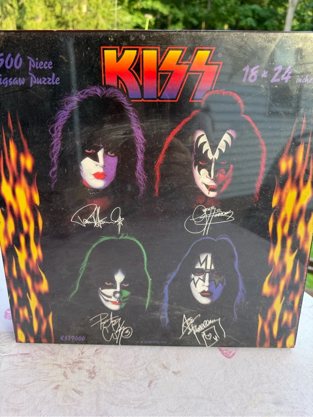 Kiss Band 500-Piece Jigsaw Puzzle - Black, Orange, Purple, Green - never opened